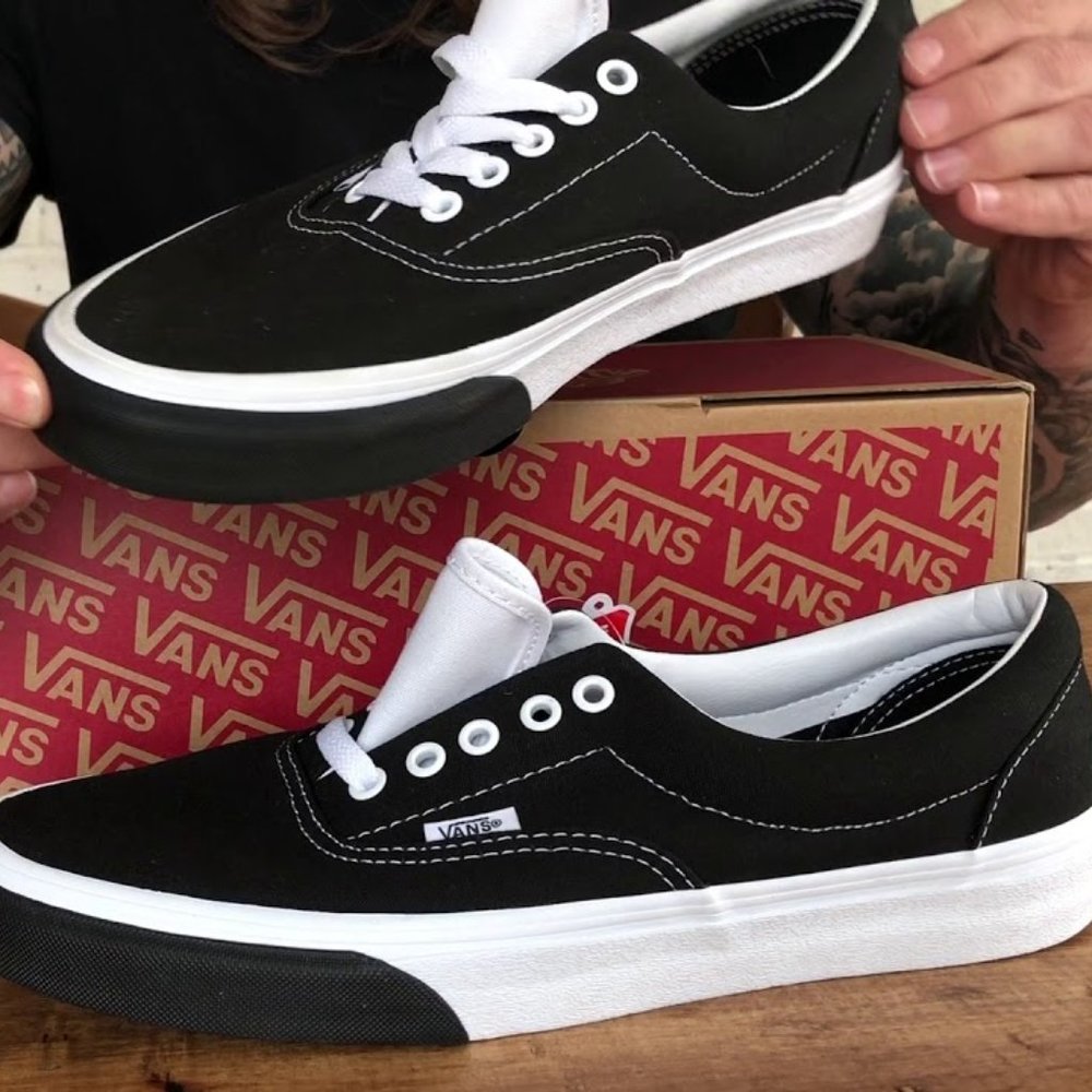 Vans Era Unisex Color block Black/True Size 9 Women's 7.5 Men's sneakers